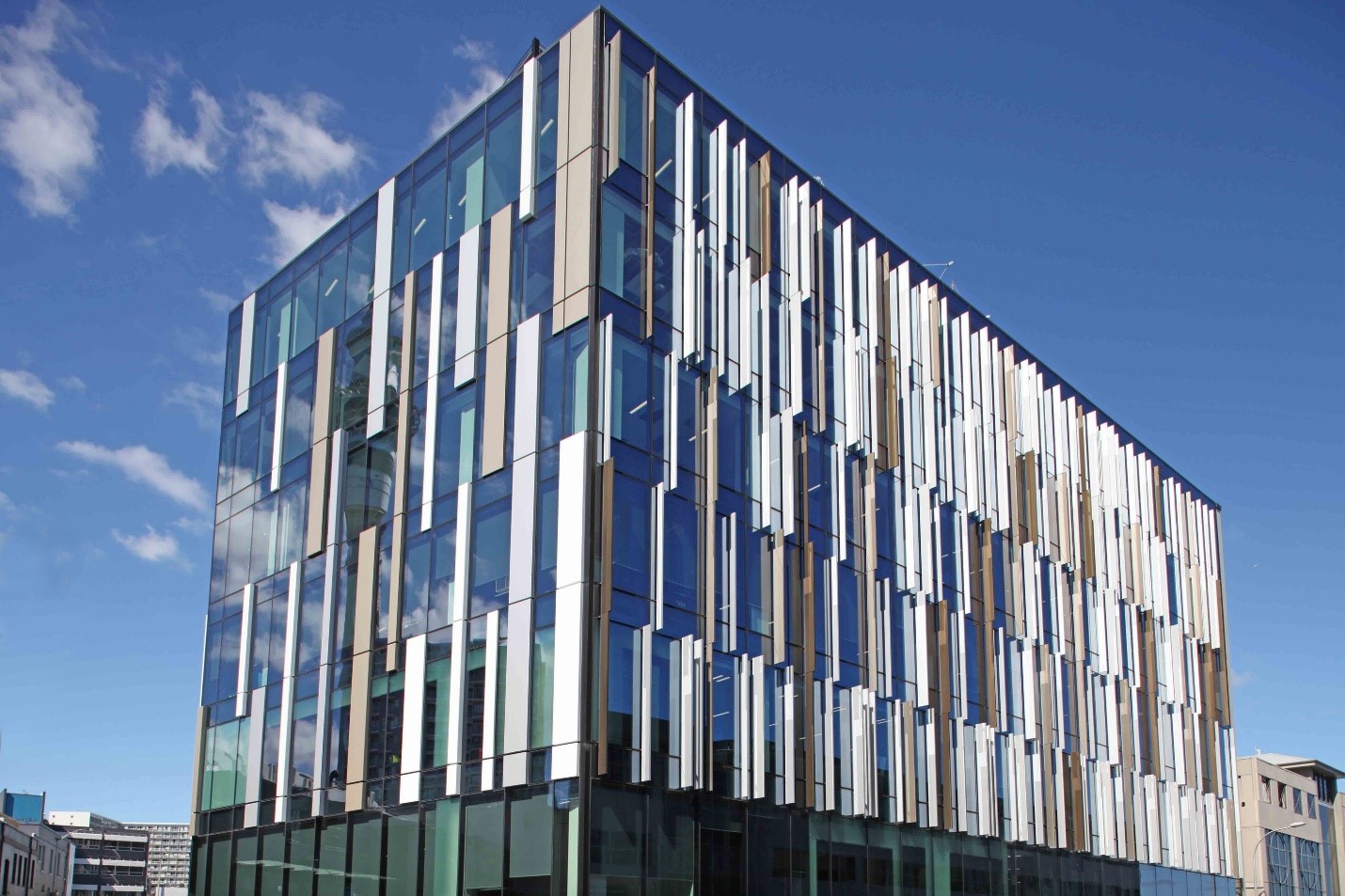 طراحی نمای ساختمان